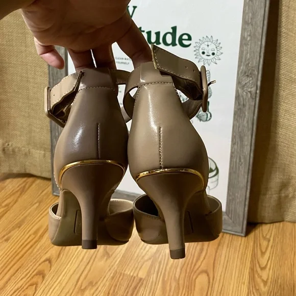 NWOT Ann Klein Nude Kitten Heels | Women’s Size 7.5 - Picture 5 of 7